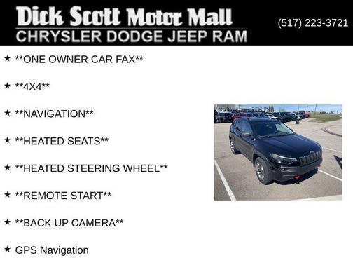 Diamond Black Crystal Pearlcoat 2019 Jeep Cherokee Trailhawk