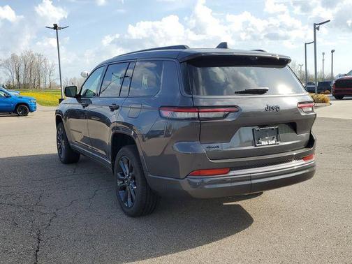 Baltic Gray Metallic Clearcoat 2026 Jeep Grand Cherokee L Limited
