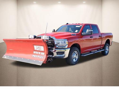 2024 RAM 2500 Tradesman Crew Cab 4x4 6'4' Box