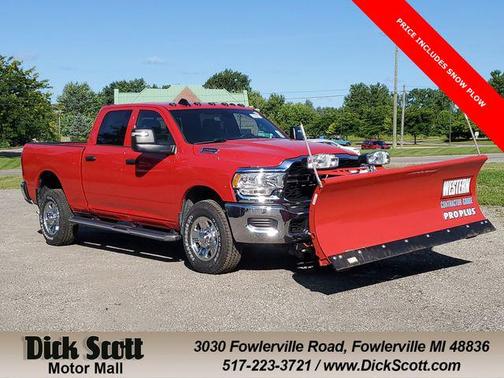 2024 RAM 2500 Tradesman Crew Cab 4x4 6'4' Box