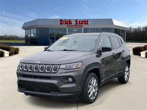 2022 Jeep Compass Latitude Lux