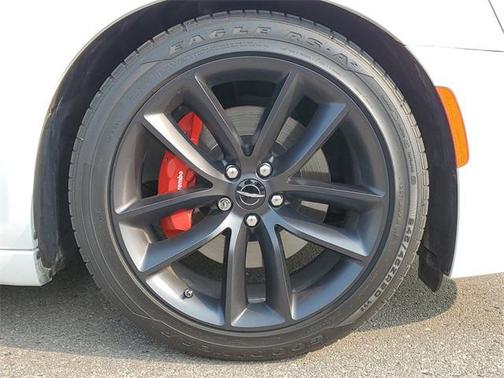 2023 Chrysler 300 C