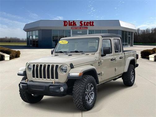 2022 Jeep Gladiator Sport S