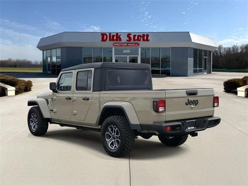 2022 Jeep Gladiator Sport S