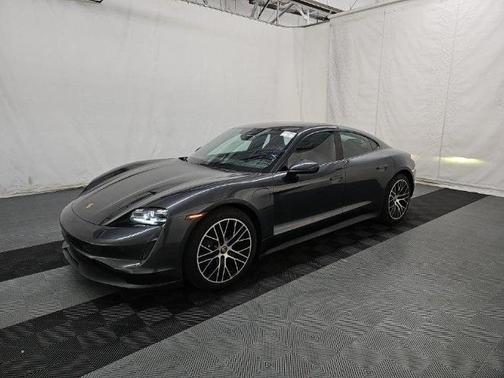 2022 Porsche Taycan Base