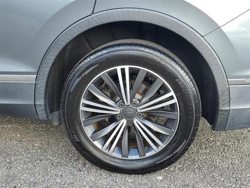 2019 Volkswagen Tiguan 2.0T SEL