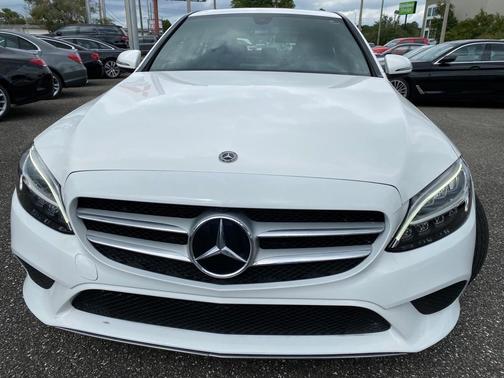 Photo 2 of 32 of 2020 Mercedes-Benz C-Class C 300