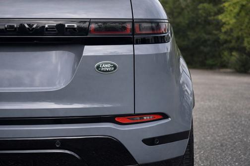 Nolita Gray Metallic 2023 Land Rover Range Rover Evoque Dynamic