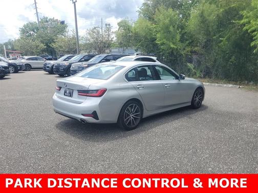 2019 BMW 330 i