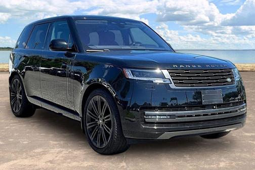 Santorini Black 2023 Land Rover Range Rover P400 SE