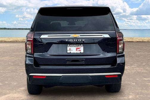 Dark Ash Metallic 2024 Chevrolet Tahoe LS