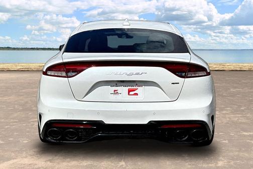 Snow White Pearl 2023 Kia Stinger GT-Line