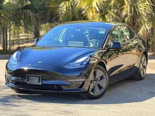 2023 Tesla Model 3 Base