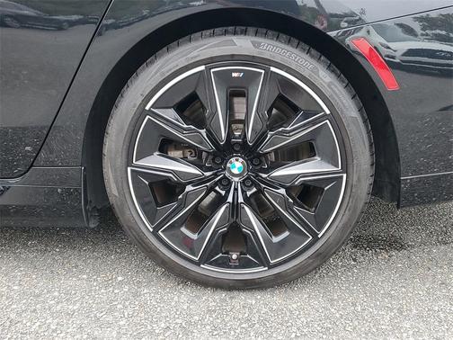 2023 BMW i7 xDrive60