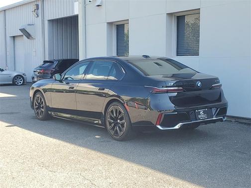 2023 BMW i7 xDrive60