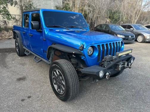 2020 Jeep Gladiator Sport