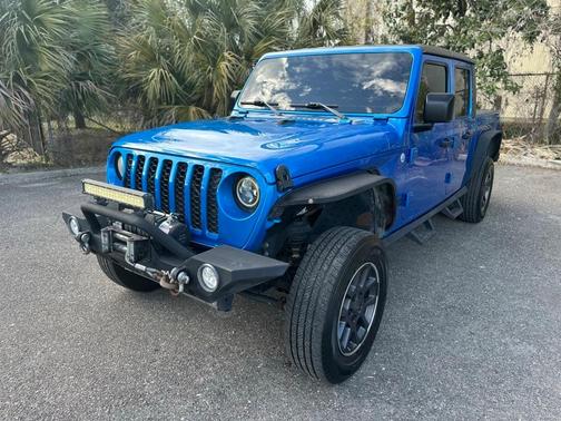 2020 Jeep Gladiator Sport