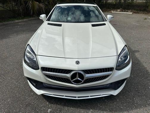 2020 Mercedes-Benz SLC 300 Base