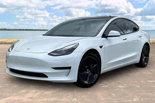 White 2023 Tesla Model 3 Base