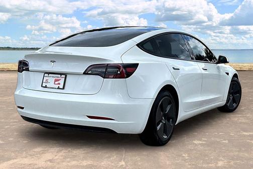 White 2023 Tesla Model 3 Base