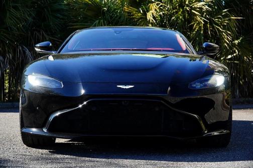 2020 Aston Martin Vantage Base