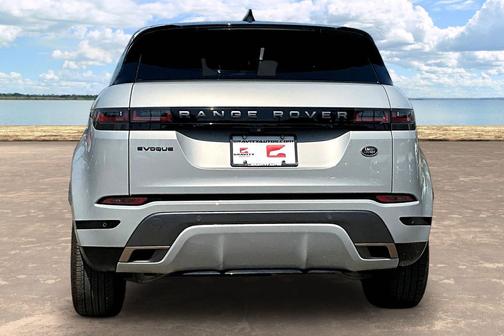 Seoul Pearl Silver Metallic 2021 Land Rover Range Rover Evoque Dynamic