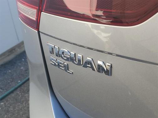 2020 Volkswagen Tiguan 2.0T SEL