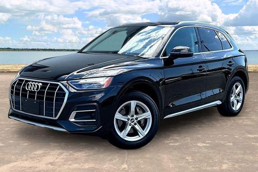 Brilliant Black 2021 Audi Q5 45 Premium