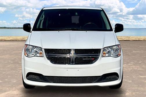 White Knuckle Clearcoat 2020 Dodge Grand Caravan SE