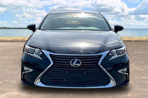 Obsidian Black 2017 Lexus ES 350 Base