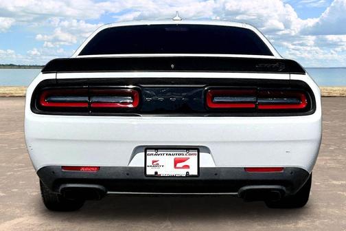 White Knuckle Clearcoat 2022 Dodge Challenger SRT Hellcat