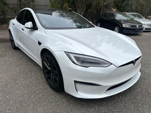2021 Tesla Model S Plaid