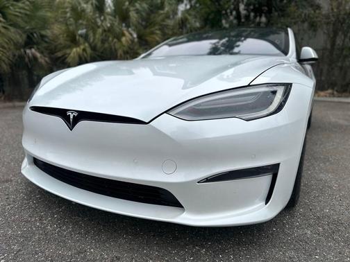 2021 Tesla Model S Plaid