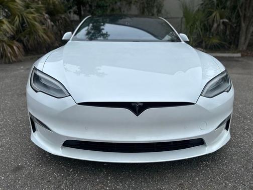 2021 Tesla Model S Plaid