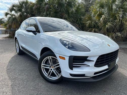 2020 Porsche Macan Base