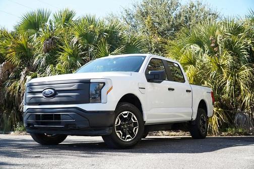 2022 Ford F-150 Lightning Pro