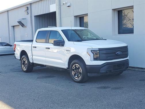 2022 Ford F-150 Lightning Pro