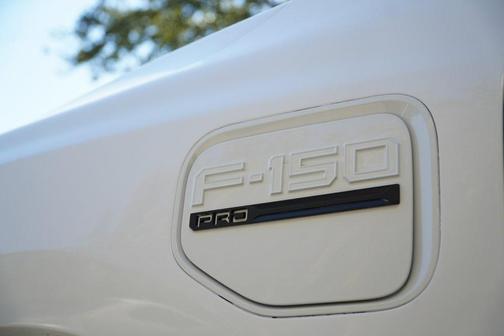 2022 Ford F-150 Lightning Pro