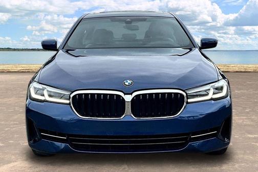 Phytonic Blue Metallic 2022 BMW 540 i