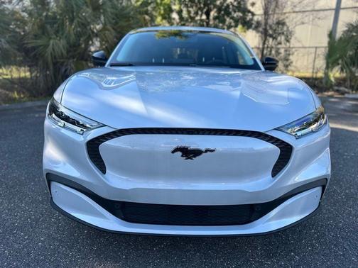 2023 Ford Mustang Mach-E Select