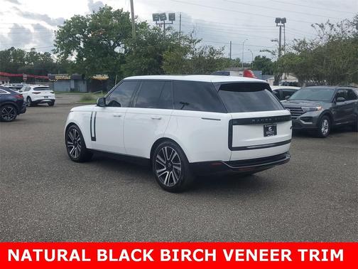 2023 Land Rover Range Rover P400 SE