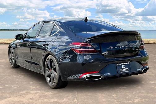 Vik Black 2023 Genesis G70 3.3T