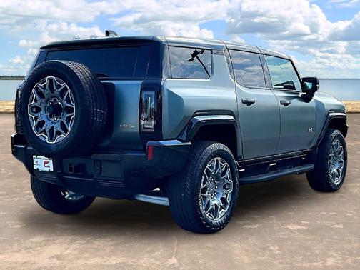 Moonshot Green Matte 2024 GMC HUMMER EV SUV 3X