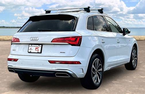 Ibis White 2019 Audi Q5 2.0T Premium