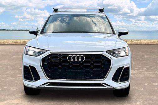 Ibis White 2019 Audi Q5 2.0T Premium
