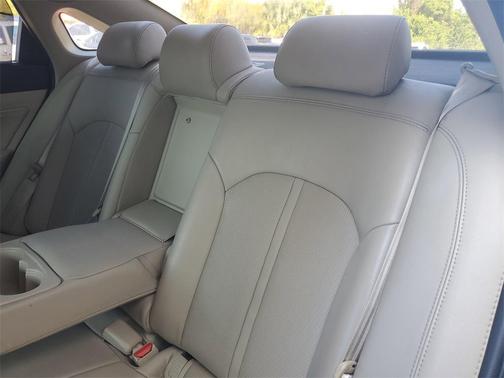 2017 Hyundai SONATA Limited