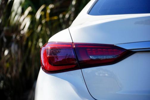 2022 INFINITI Q50 LUXE