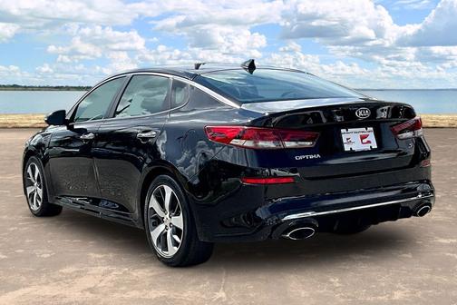 Ebony Black 2019 Kia Optima S