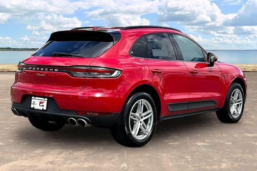 Carmine Red 2019 Porsche Macan Macan