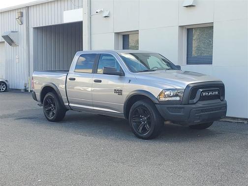 2024 RAM 1500 Classic SLT